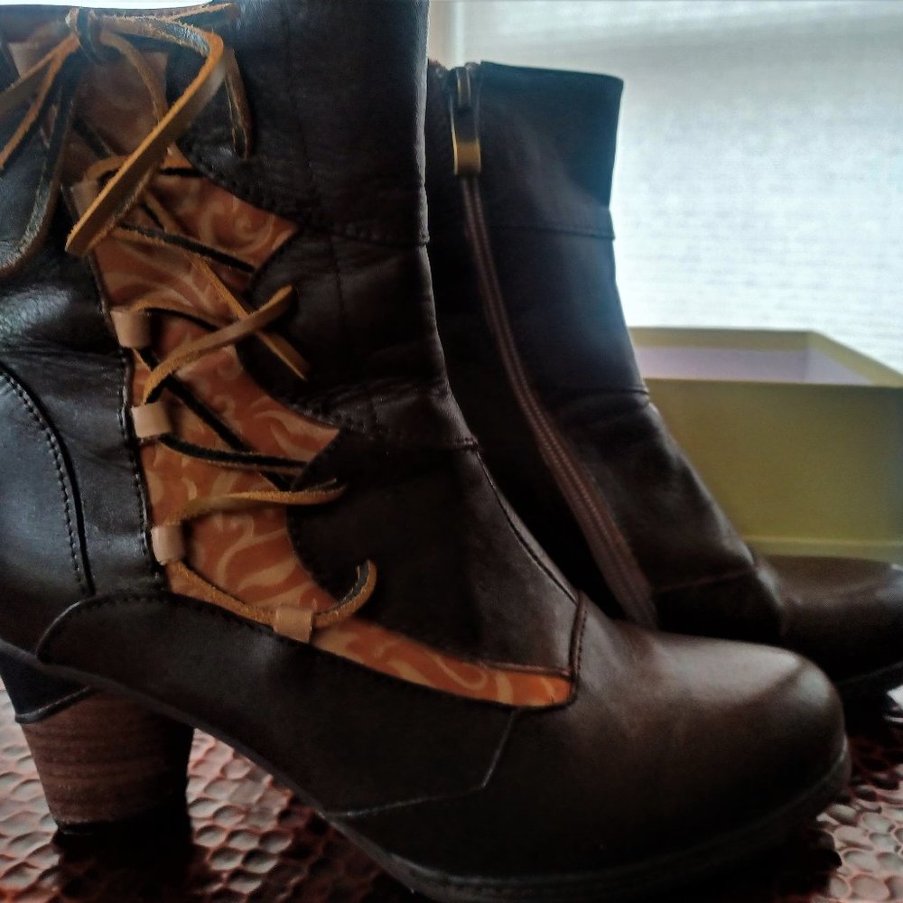L'Artiste Spring Step Boots Size 38